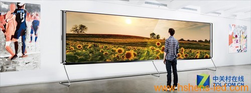 安防監控在各行各業(yè)中已經(jīng)是越來(lái)越重要視頻監控系統是各單位安全防范系統重要的組成部分，作為了視頻信息輸出的終端，視頻監控顯示終端設備是在屏幕上清晰的顯示所有監控到的畫(huà)面，而且還可以大、小畫(huà)面的靈活轉換，傳達準確而真實(shí)、直觀(guān)有效、豐富的內容。